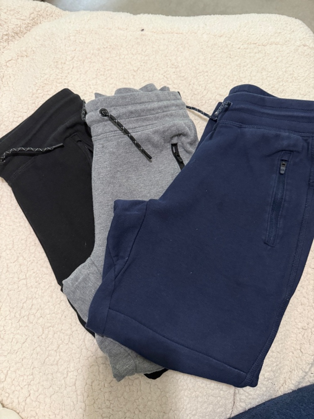 GAP Kids 3-Pack Joggers in Navy, Gray & Black